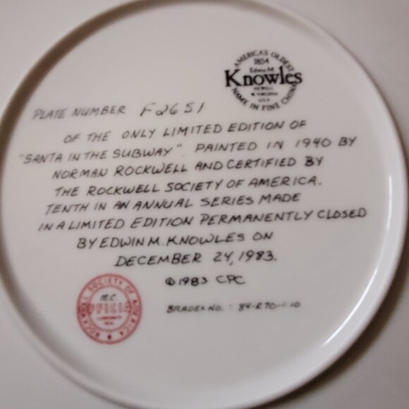 The Edwin Knowles China Co. 1983 Plate Norman Rockwell "Santa in the Subway", - Picture 2 of 8
